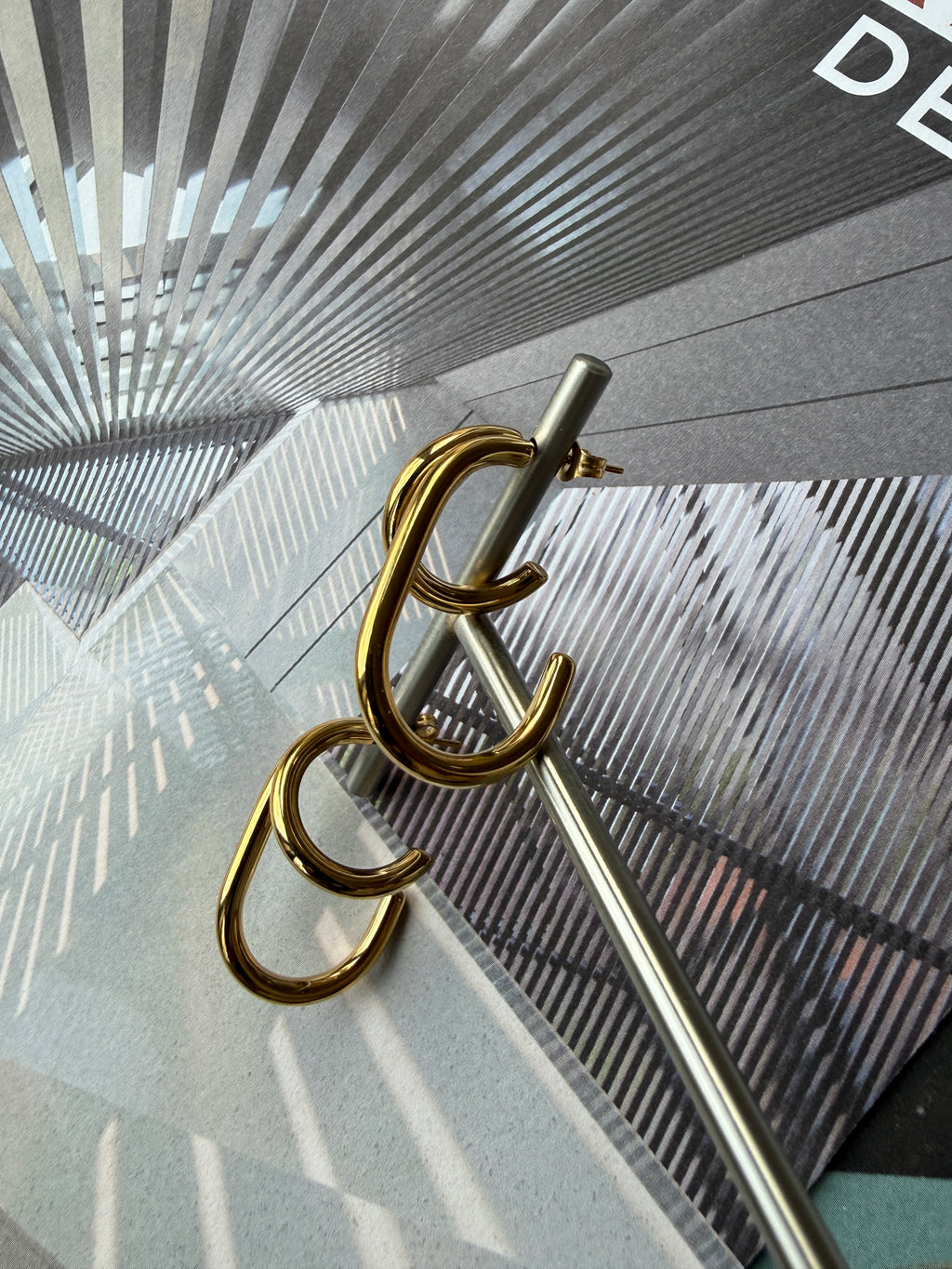 EARRINGS / STAINLESS STEEL