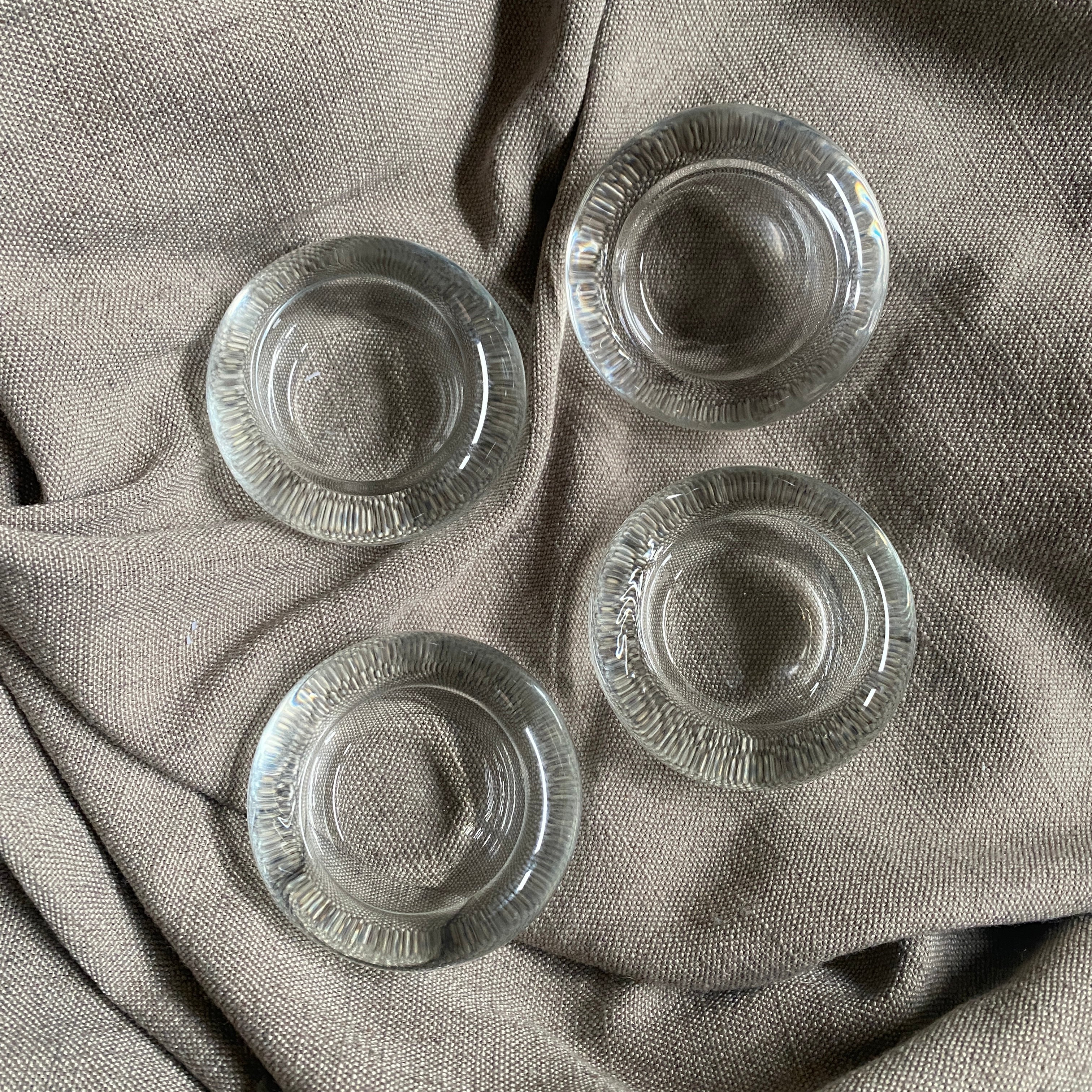 SET OF 4 CANDLEHOLDERS’