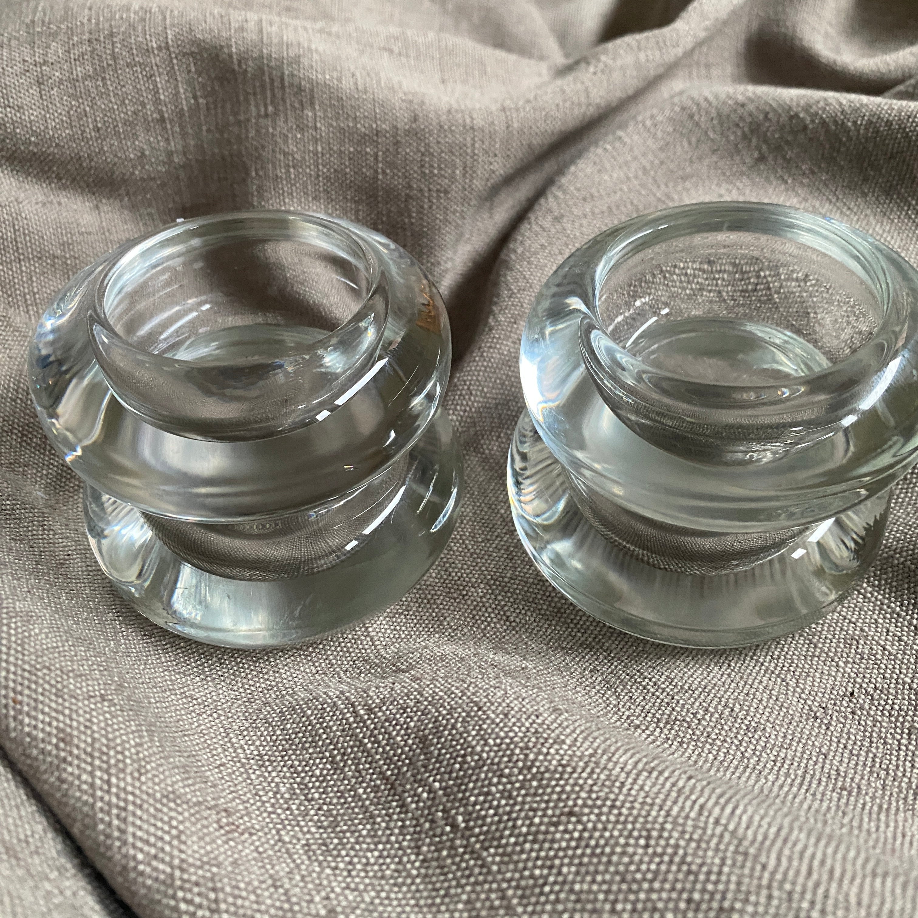 SET OF 4 CANDLEHOLDERS’