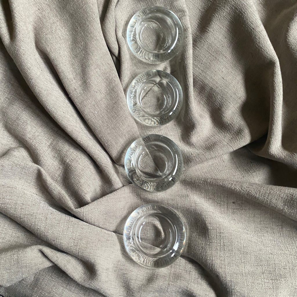 SET OF 4 CANDLEHOLDERS’