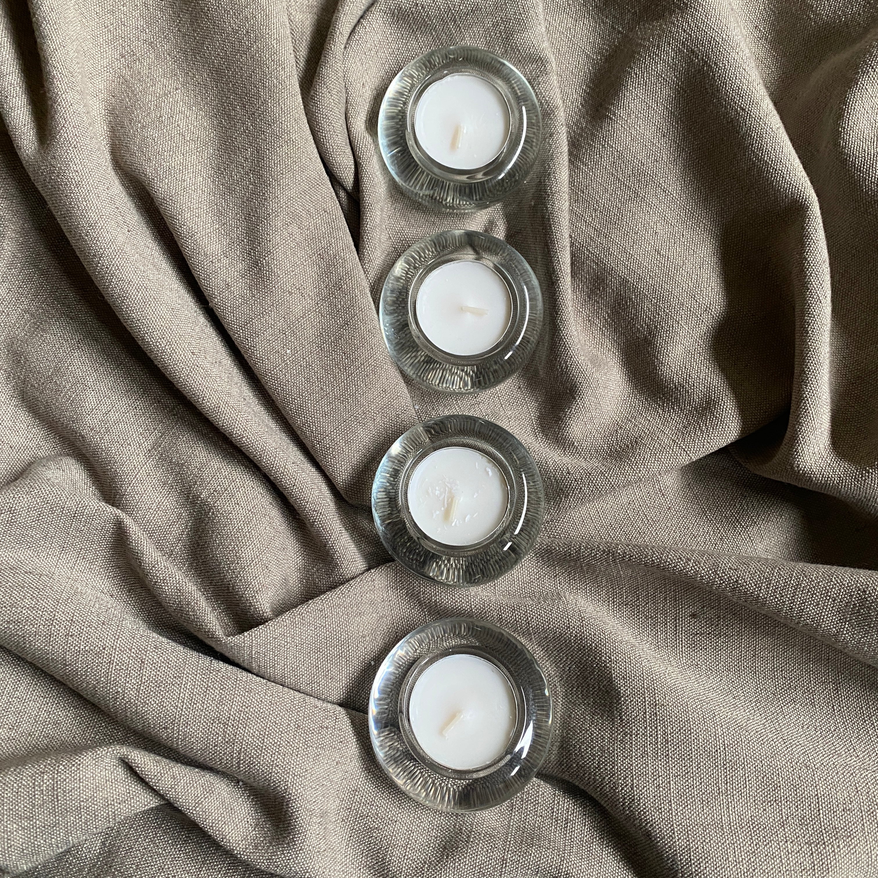 SET OF 4 CANDLEHOLDERS’