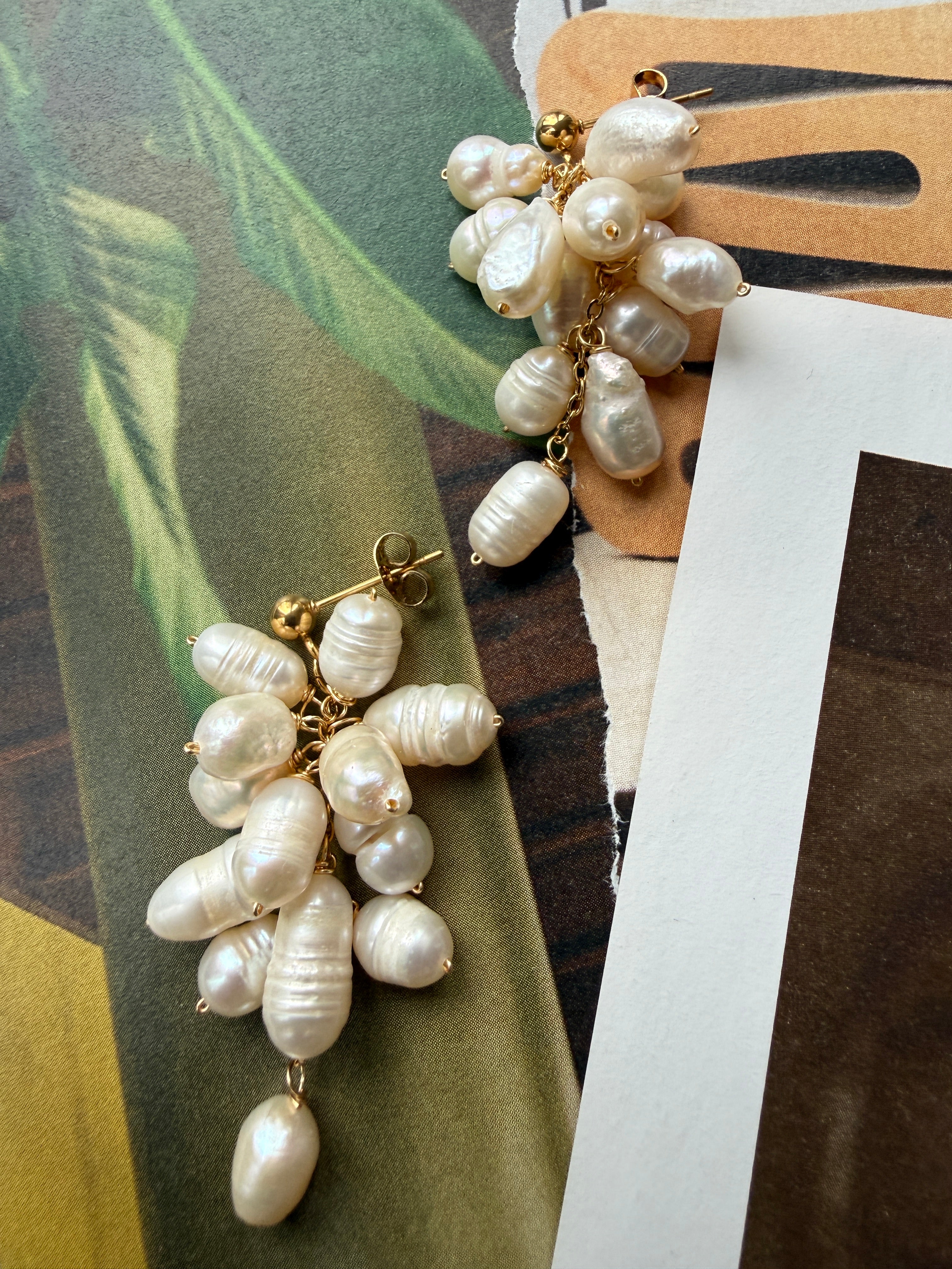 PEARLY EARRINGS, 4CM