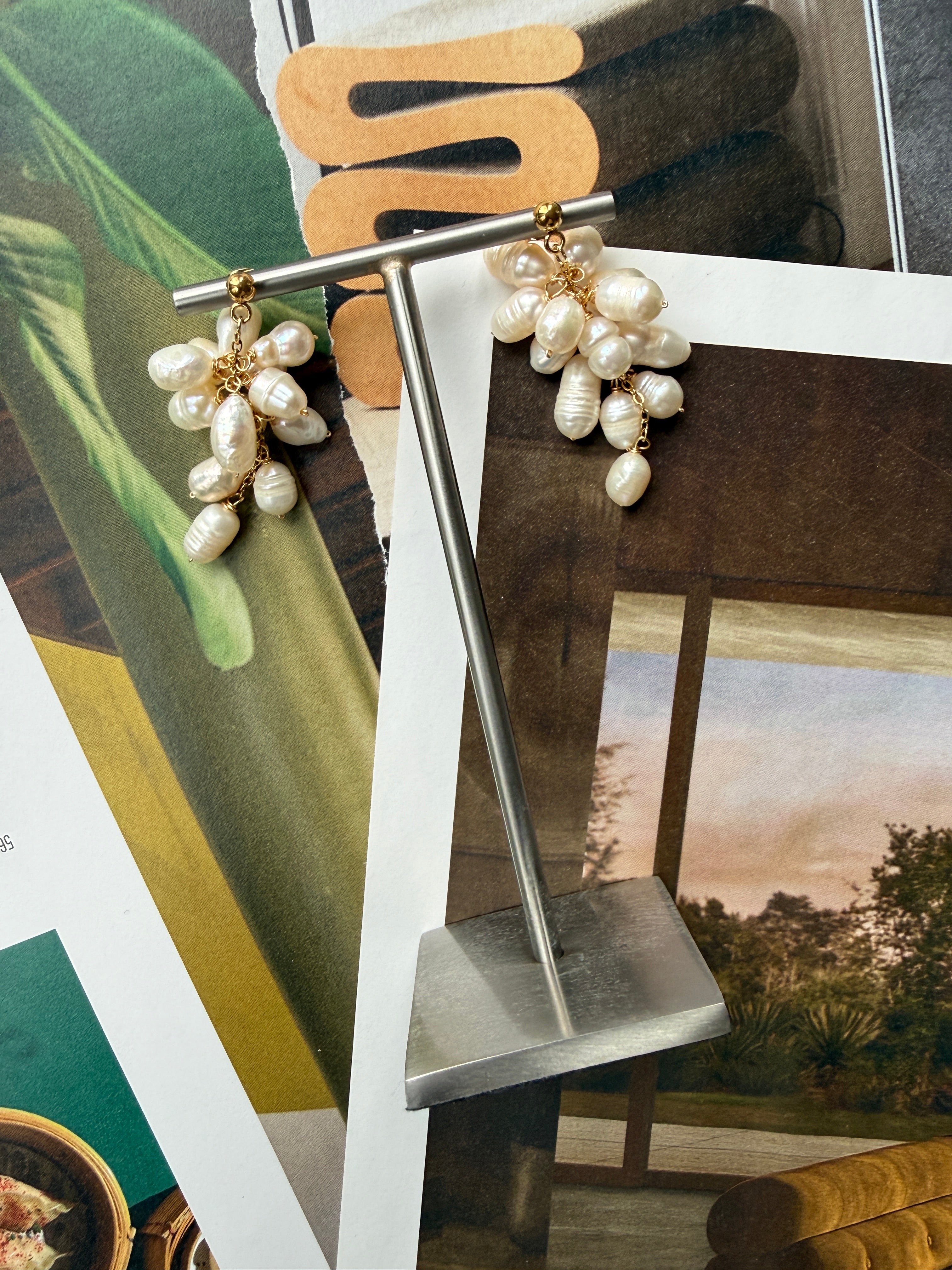 PEARLY EARRINGS, 4CM