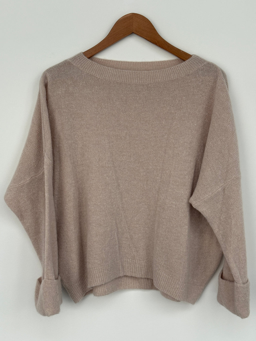 KNIT MARTY / AVAILABLE IN DIFFERENT COLORS