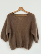 KNIT LETÍ / AVAILABLE IN DIFFERENT COLORS