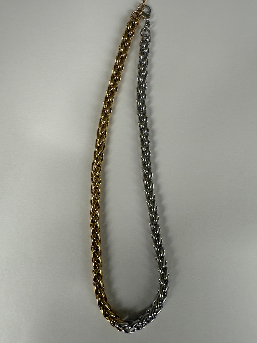 COLLIER DRUOT