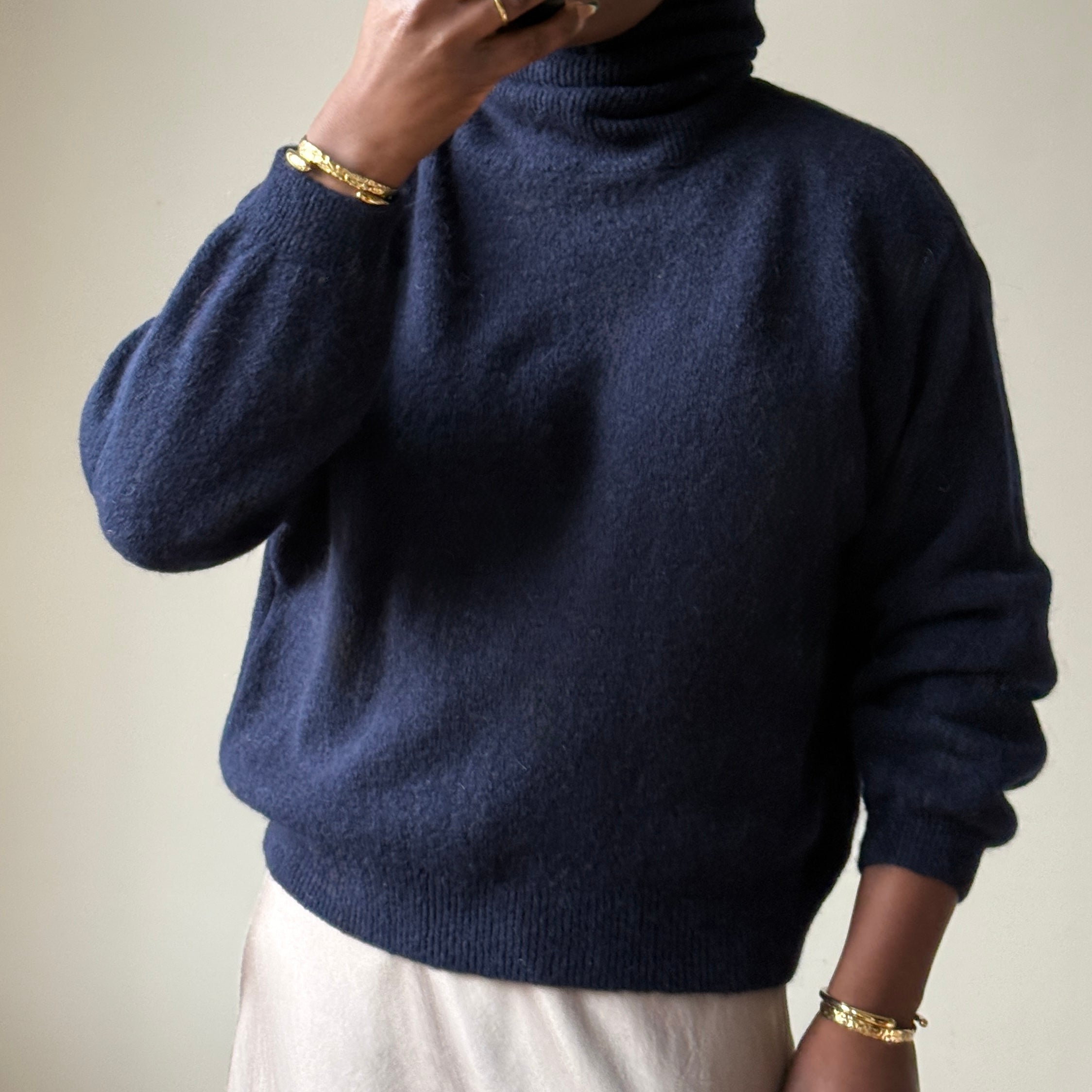 KNIT TURTLENECK LIYAR