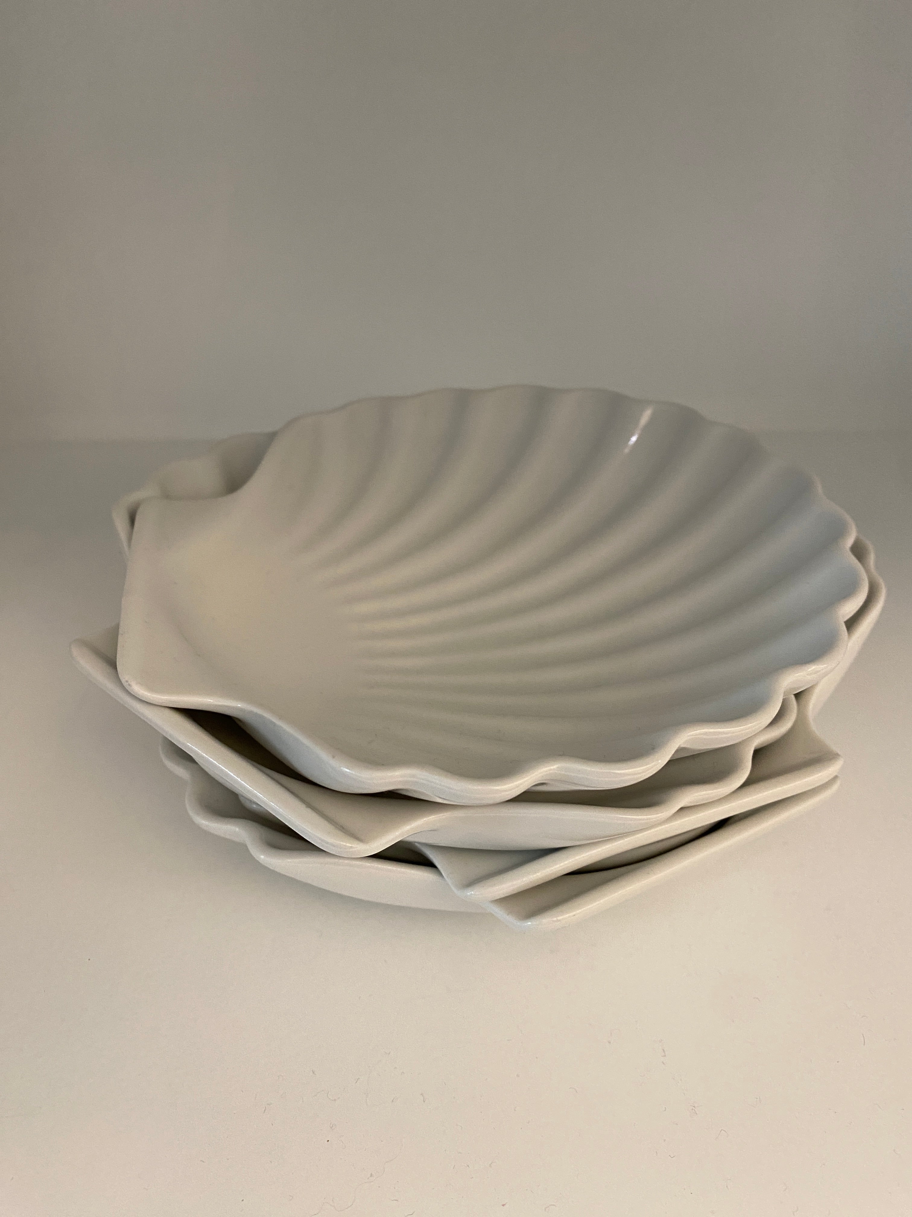 Small White Shell Plates