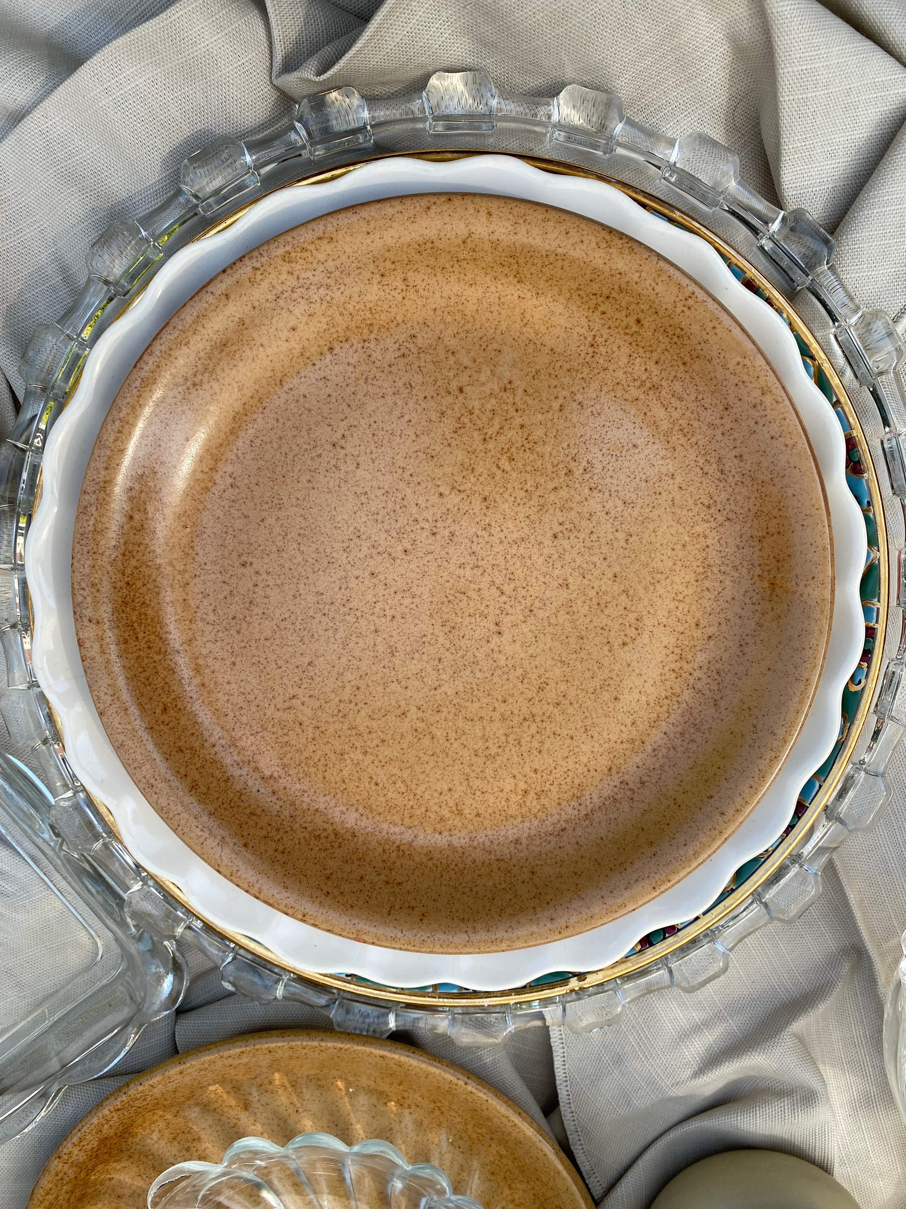 SANDY SANDSTONE PLATES
