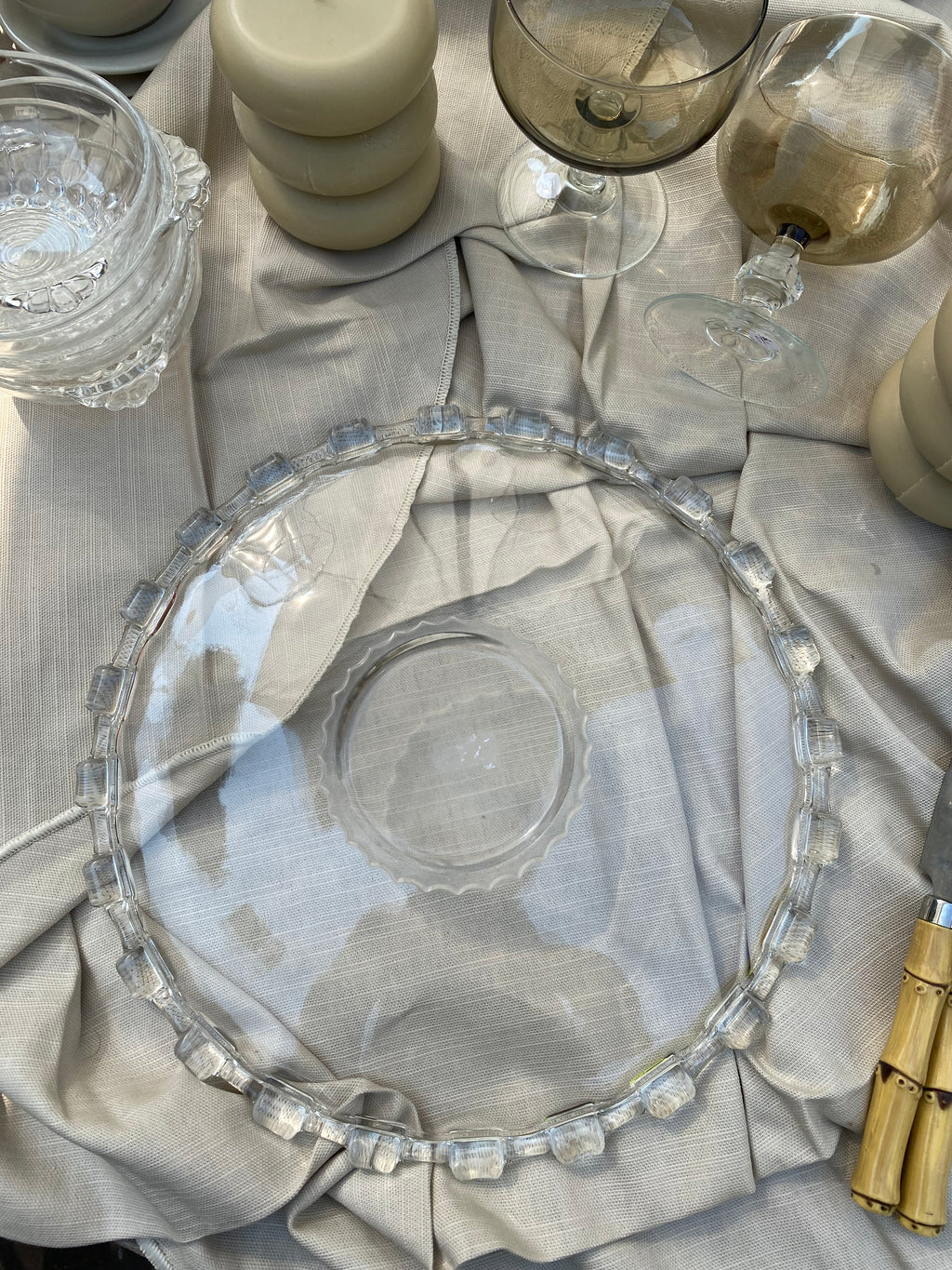 CARTELA plate